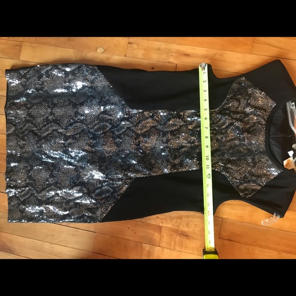 AVAILABLE LBD with sequin snakeskin print - Picture 13 of 14